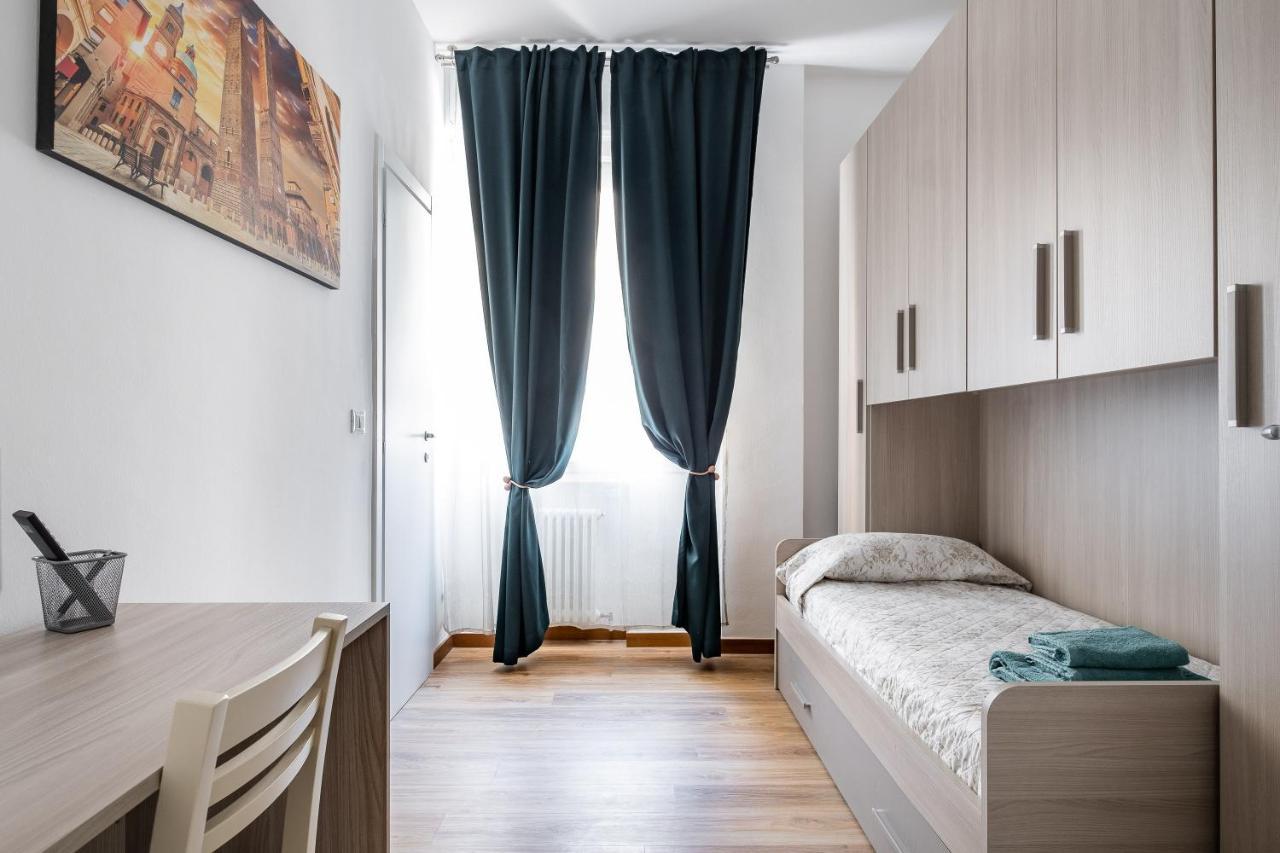 Studio 24 - Holiday & Business Apartment Болоня Екстериор снимка