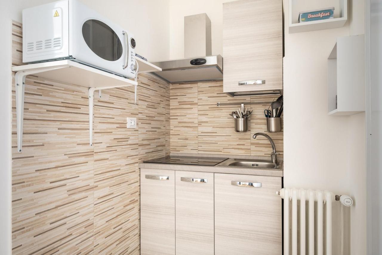 Studio 24 - Holiday & Business Apartment Болоня Екстериор снимка